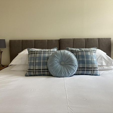 Bed and Breakfast The Star And Garter East Dean  Esterno foto