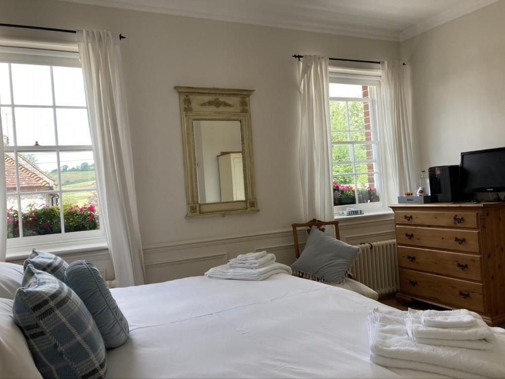 Bed and Breakfast The Star And Garter East Dean  Esterno foto