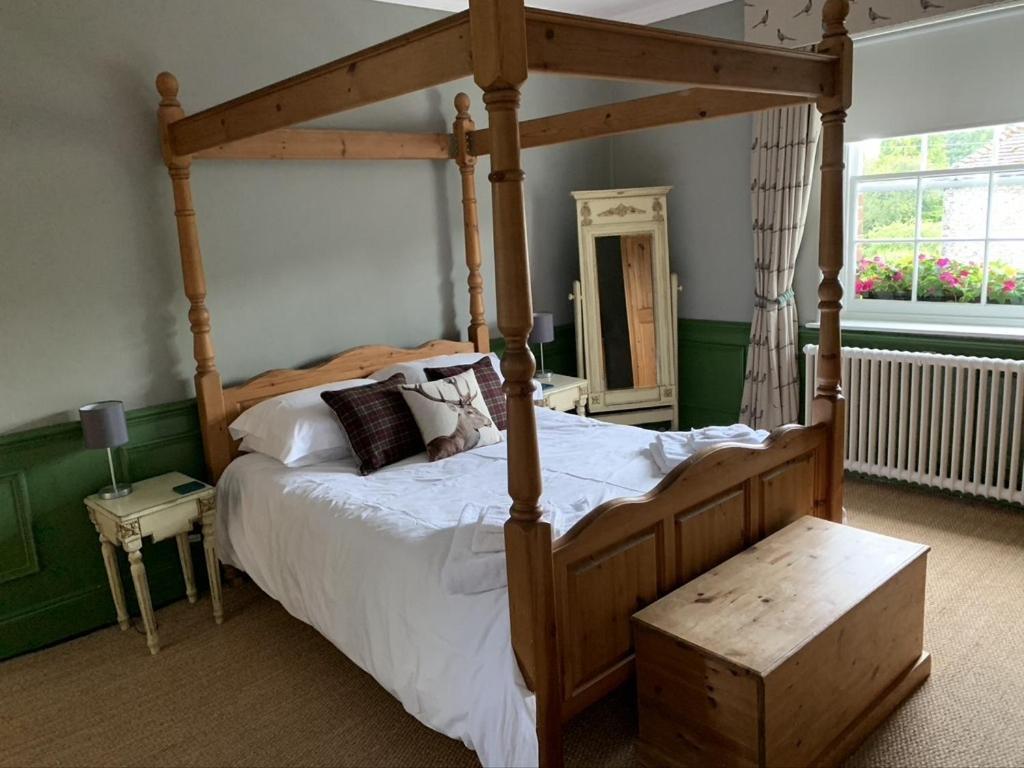 Bed and Breakfast The Star And Garter East Dean  Esterno foto