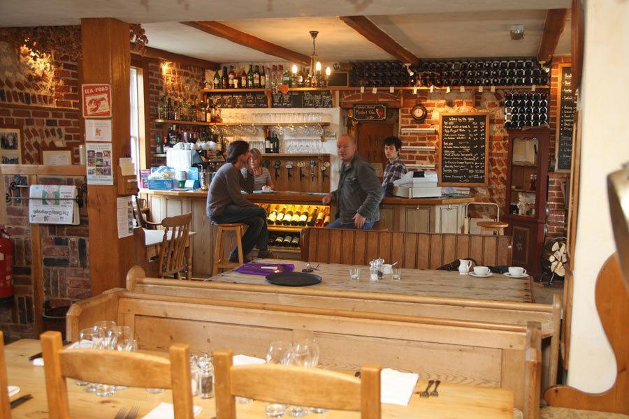 Bed and Breakfast The Star And Garter East Dean  Esterno foto