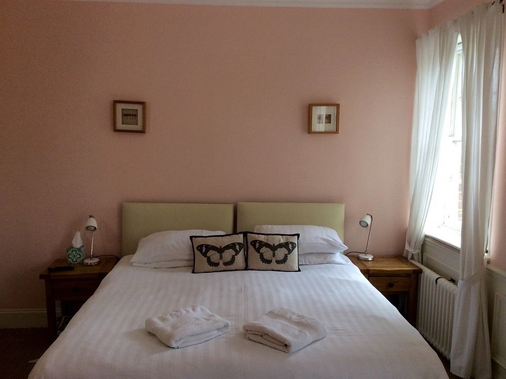 Bed and Breakfast The Star And Garter East Dean  Esterno foto